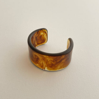 Wide Vintage Tiedye Acrylic Bracelets