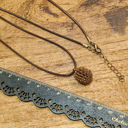 Creative Acorn Pendant Necklace Retro Style Accessories