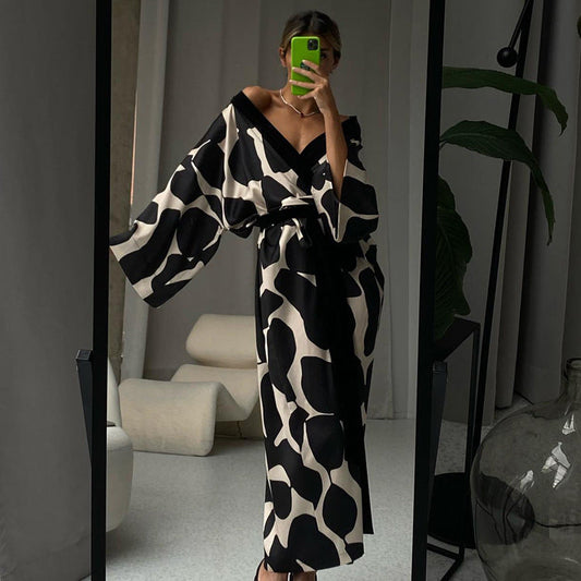 Satin Feel Sleepwear Women's Robe with V-Neck for Home