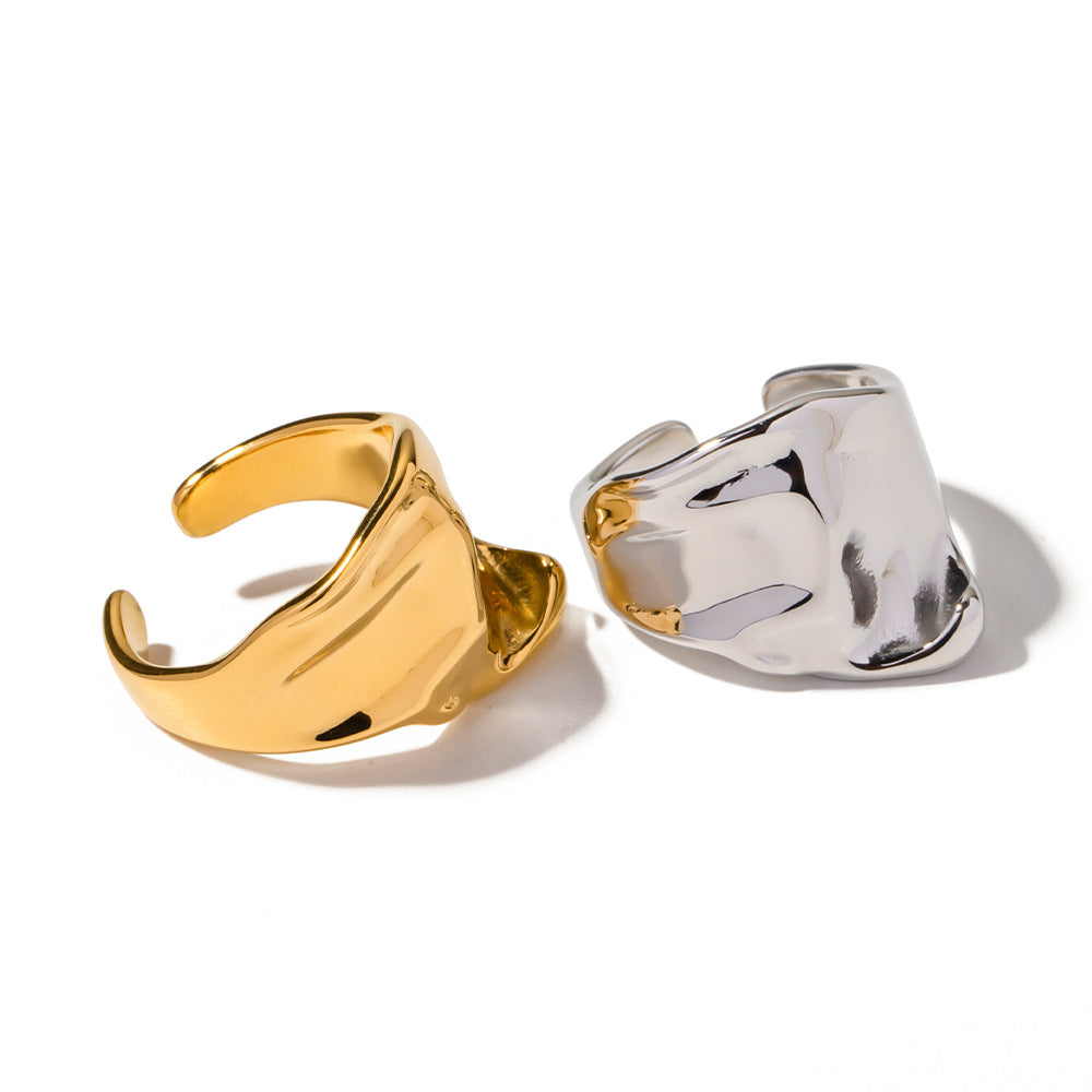 Wave Diamond Vintage Ring