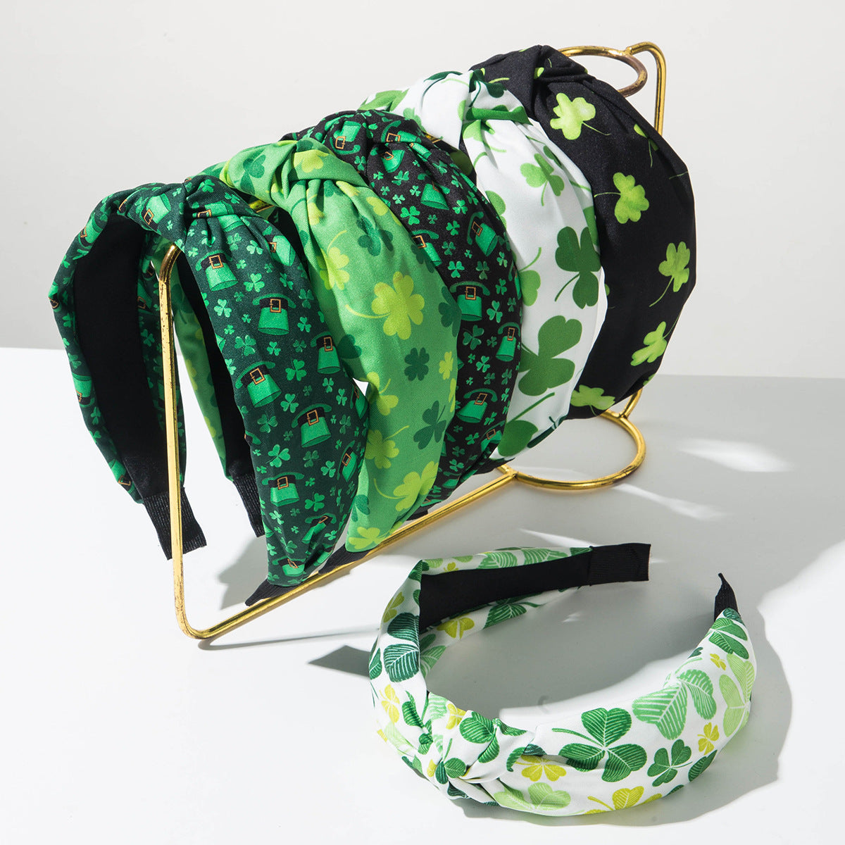 Trendy Clover Headband St. Patrick's Day Party Accessory