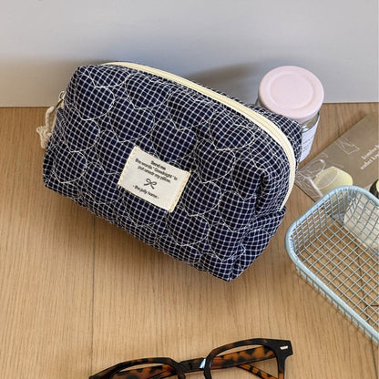 Color Block Heart Plaid Quilted Makeup Bag