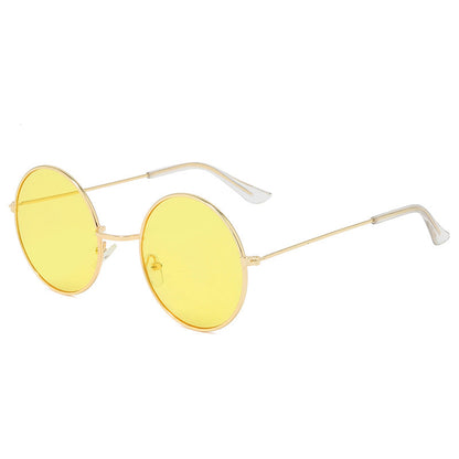 Retro Circular Sunglasses for Men - Vintage Photography Style