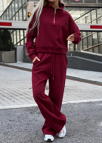 Zip Sweatshirt And Joggers Set In Burgundy