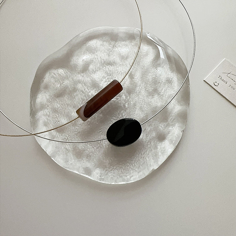 Minimalist Resin Pendant Chain Choker Necklace