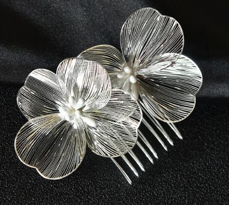 Bridal Hair Accessories Gold Floral Comb Vintage Retro Design