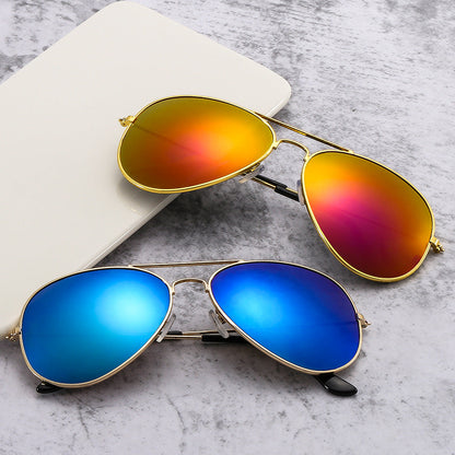 Classic Retro UV400 Men's Sunglasses with Metal Frames