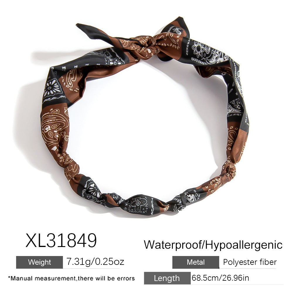 Stylish Floral Stainless Steel Necklace for Women