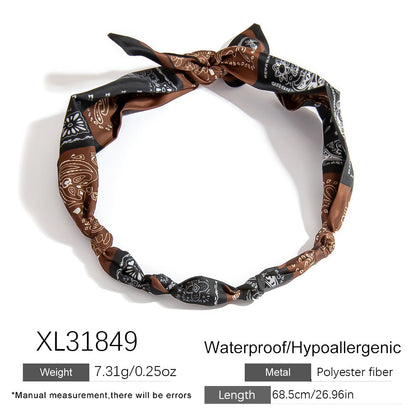 Stylish Floral Stainless Steel Necklace for Women