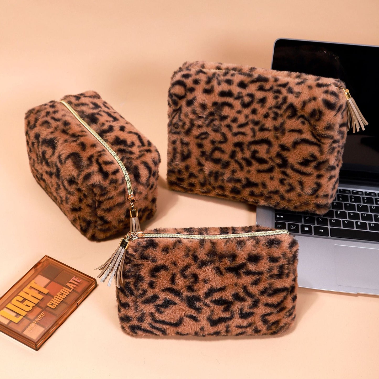Leopard Print Plushed Large Capacity Makeup Bag