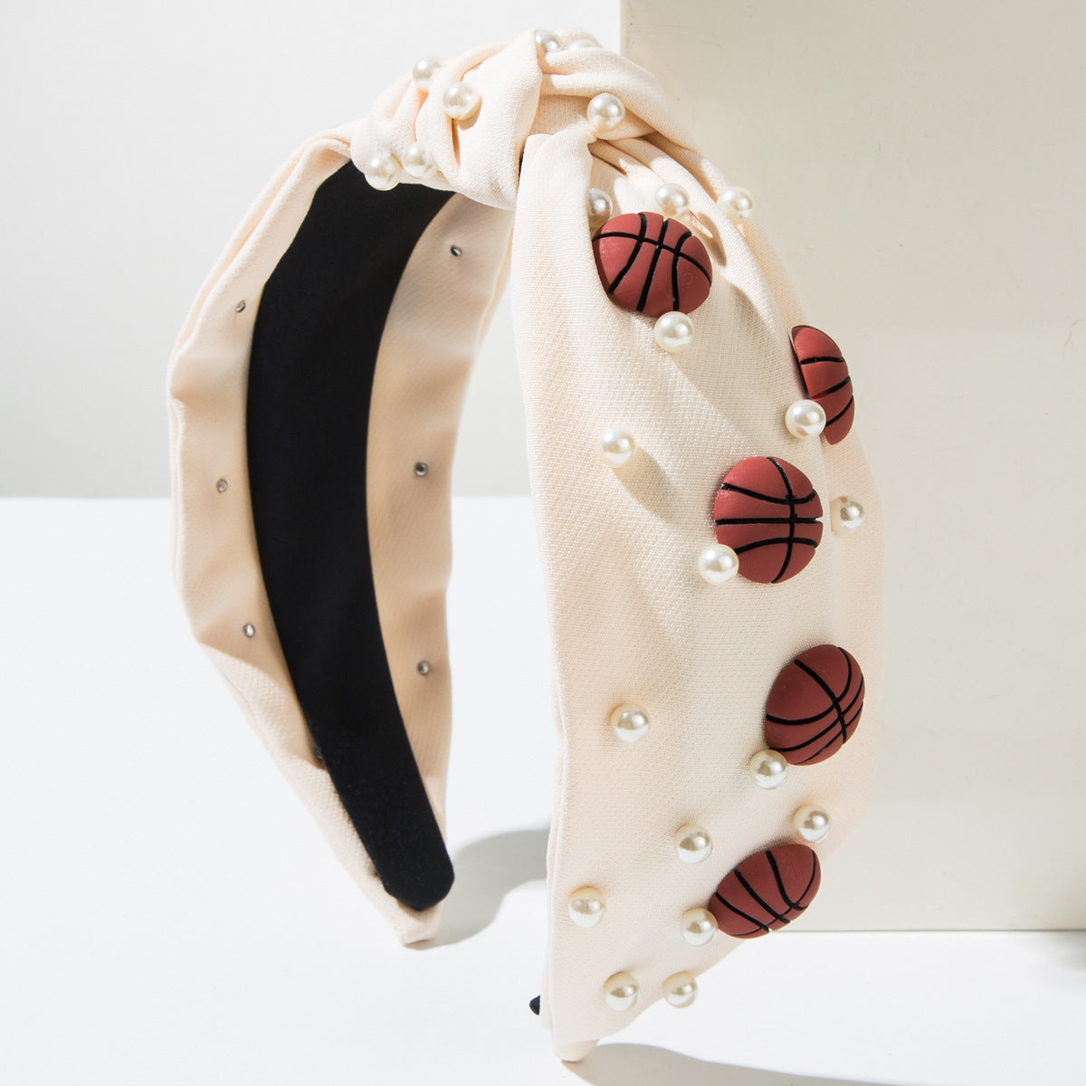 Sporty Pearl Headband Casual Hair Accessory