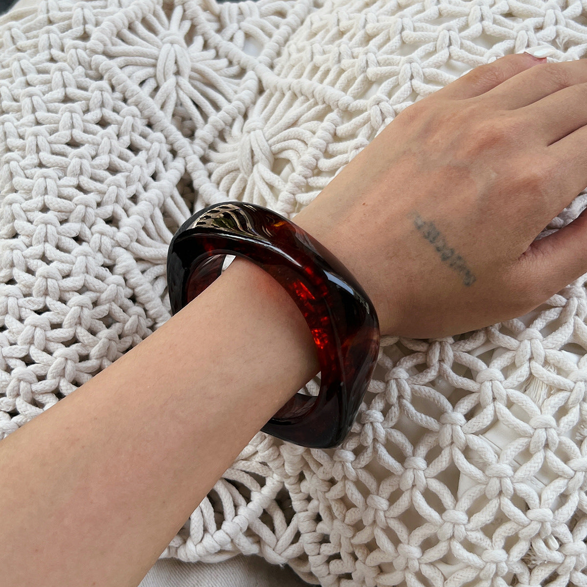 Oval Resin Bracelet Artistic Gradient Acrylic Bangle