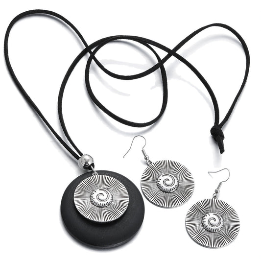 Trendy Geometric Earrings With Classic Black Wood Pendant