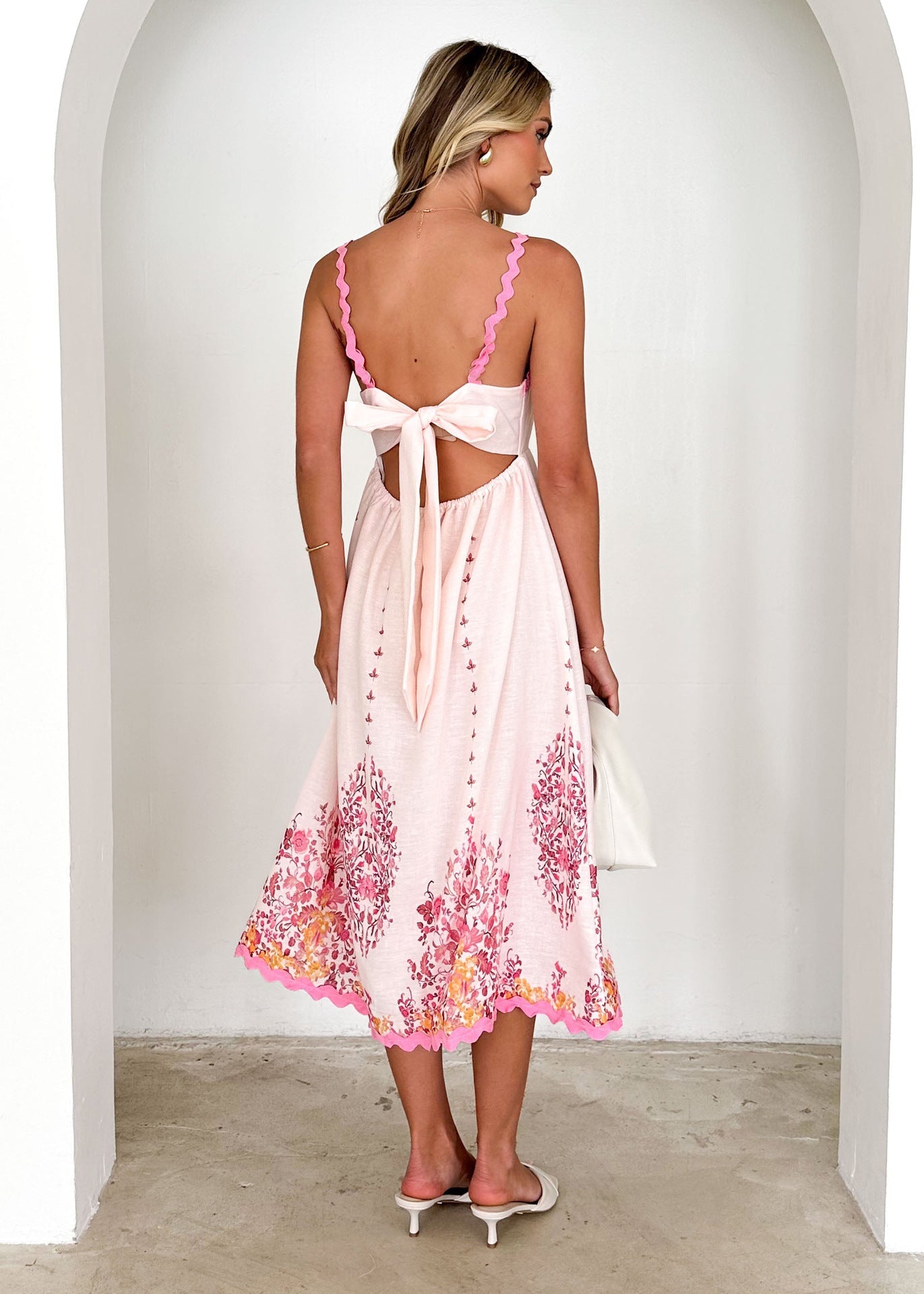 Back Bow Sleeveless Print Spaghetti Dress
