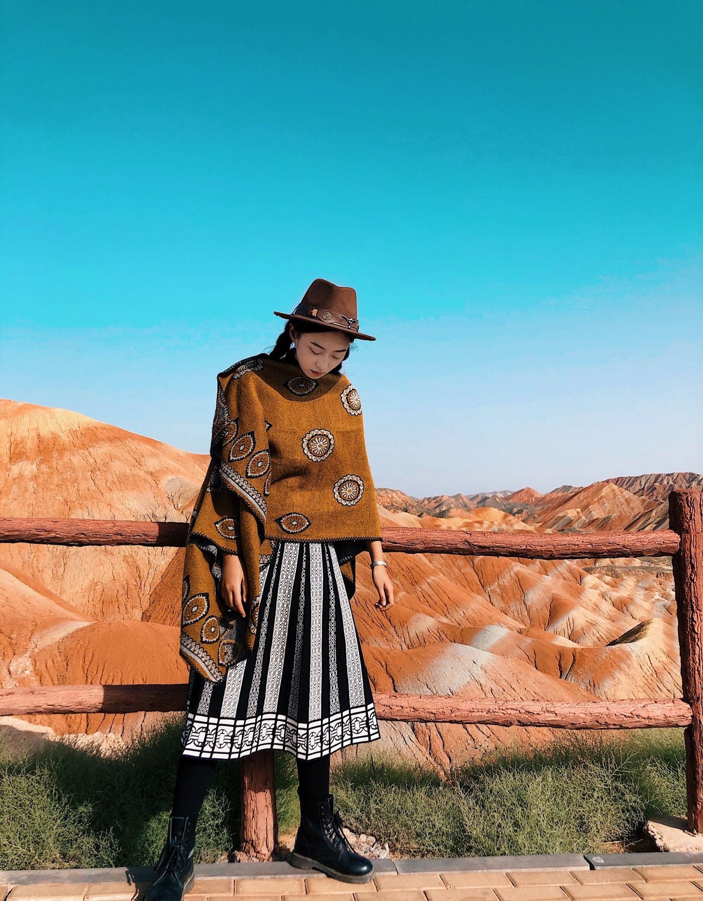 Ethnic Cloak Coat Retro Blanket Warm Autumn And Winter Shawl Scarf