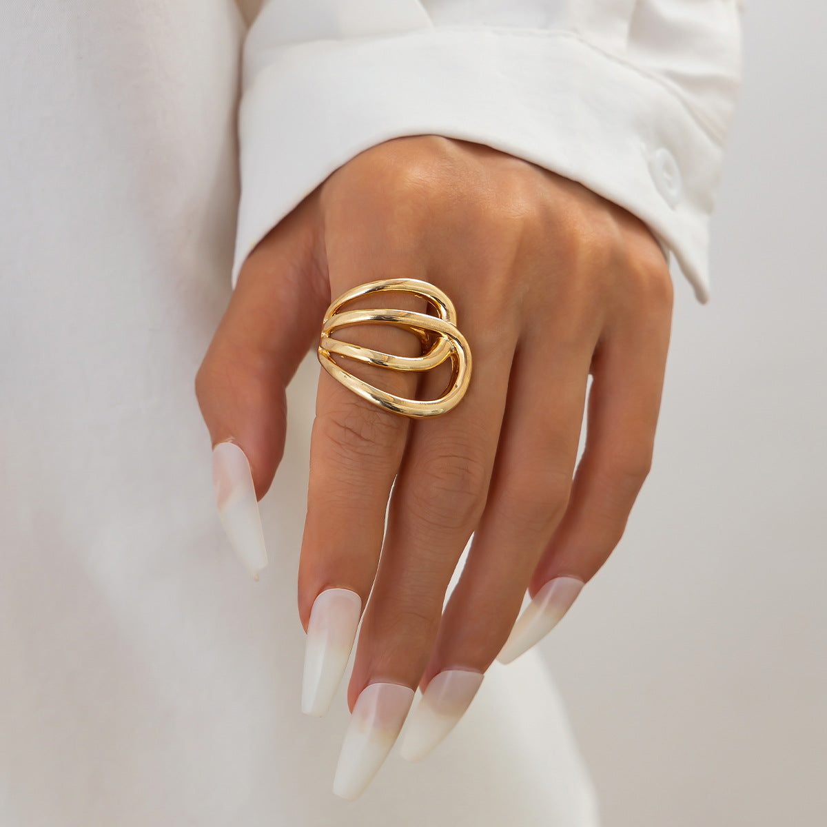 Stylish Leaf Pattern Bracelet Unique Open Cuff Bangle for Women