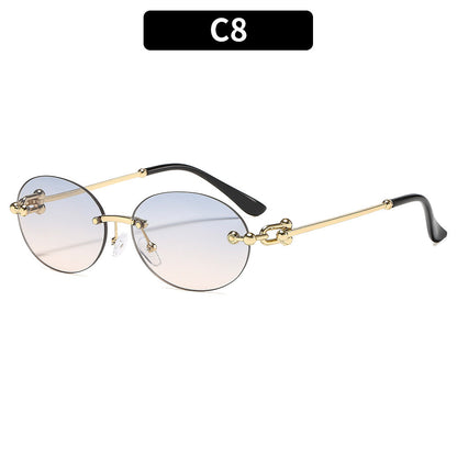 Stylish Oval Frame UV400 Sunglasses for Outdoor Activities