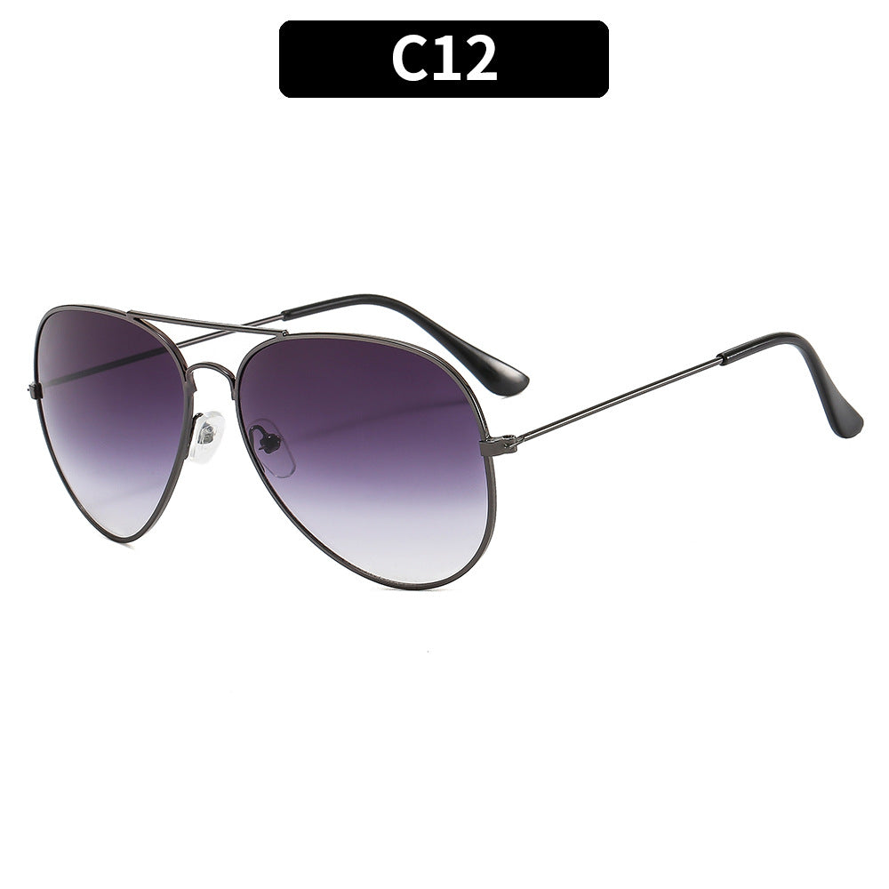 Classic Retro UV400 Men's Sunglasses with Metal Frames