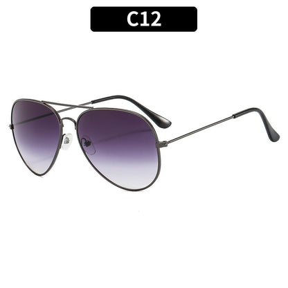 Classic Retro UV400 Men's Sunglasses with Metal Frames