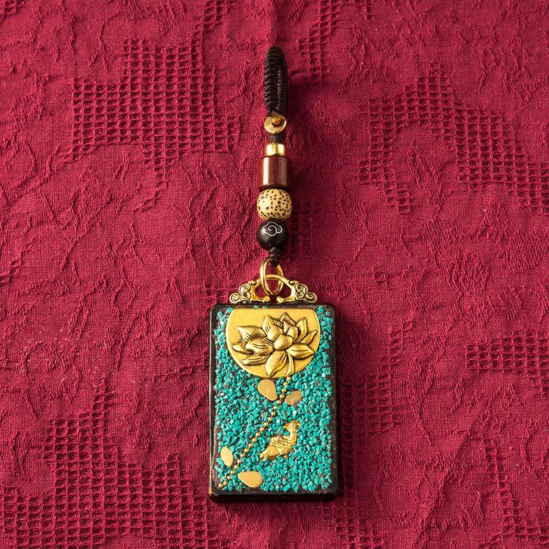 Nepal Exotic Keychain Pendant Creative Personality Men'S And Women'S Car Chain Red Hand Woven Rope Pendant