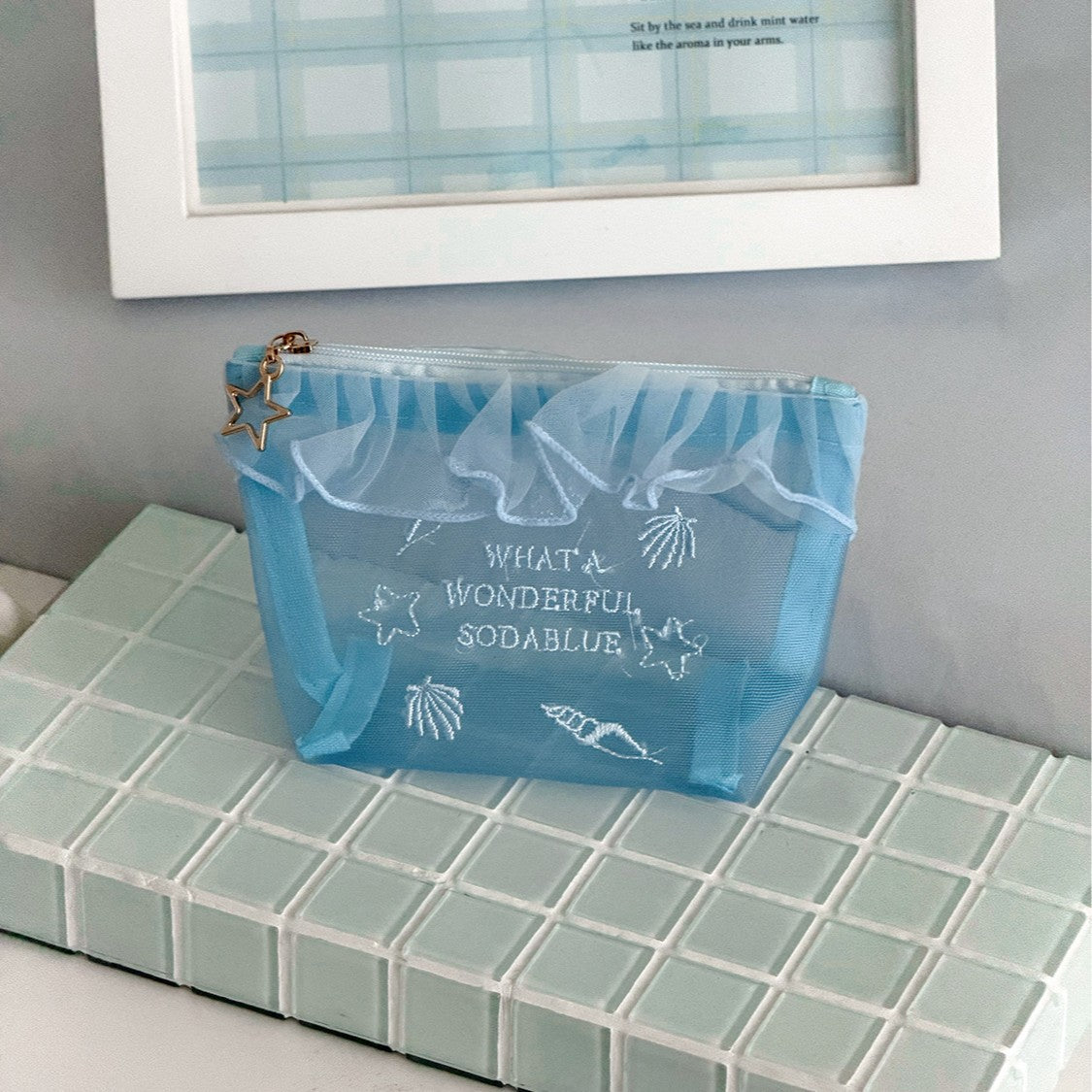 Trendy Ruffled Organza Makeup Bag Portable Versatile Storage