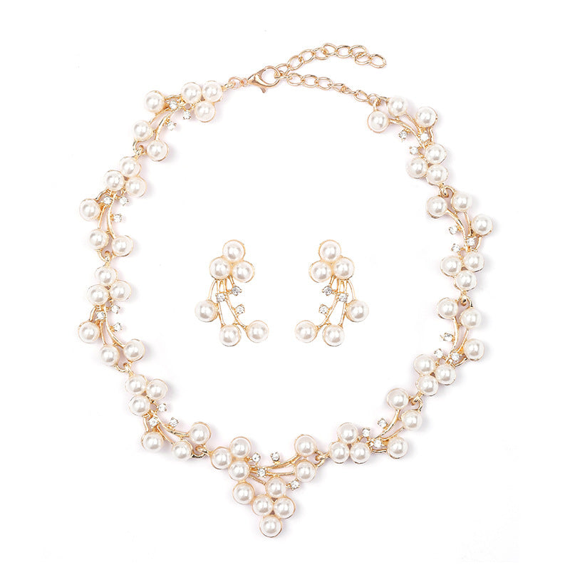 Trendy Pearl Necklace Jewelry Set for Women
