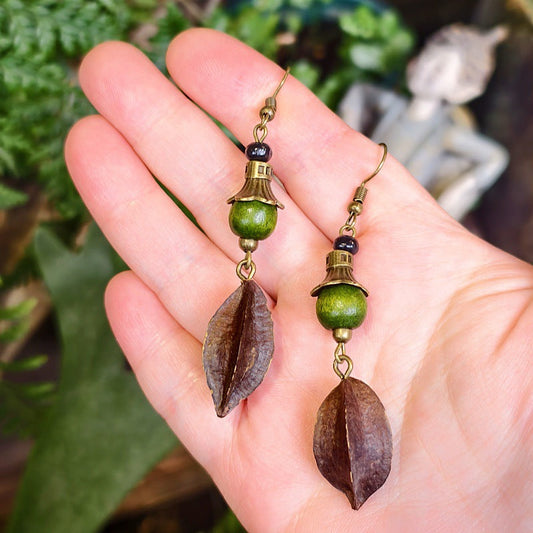 Bohemian Leaf Design Alloy Earrings with Natural Elements