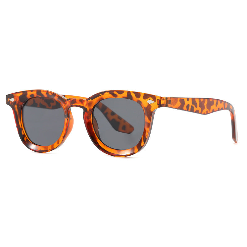 Trendy Oval Frame Sunglasses Stylish UV400 Protection