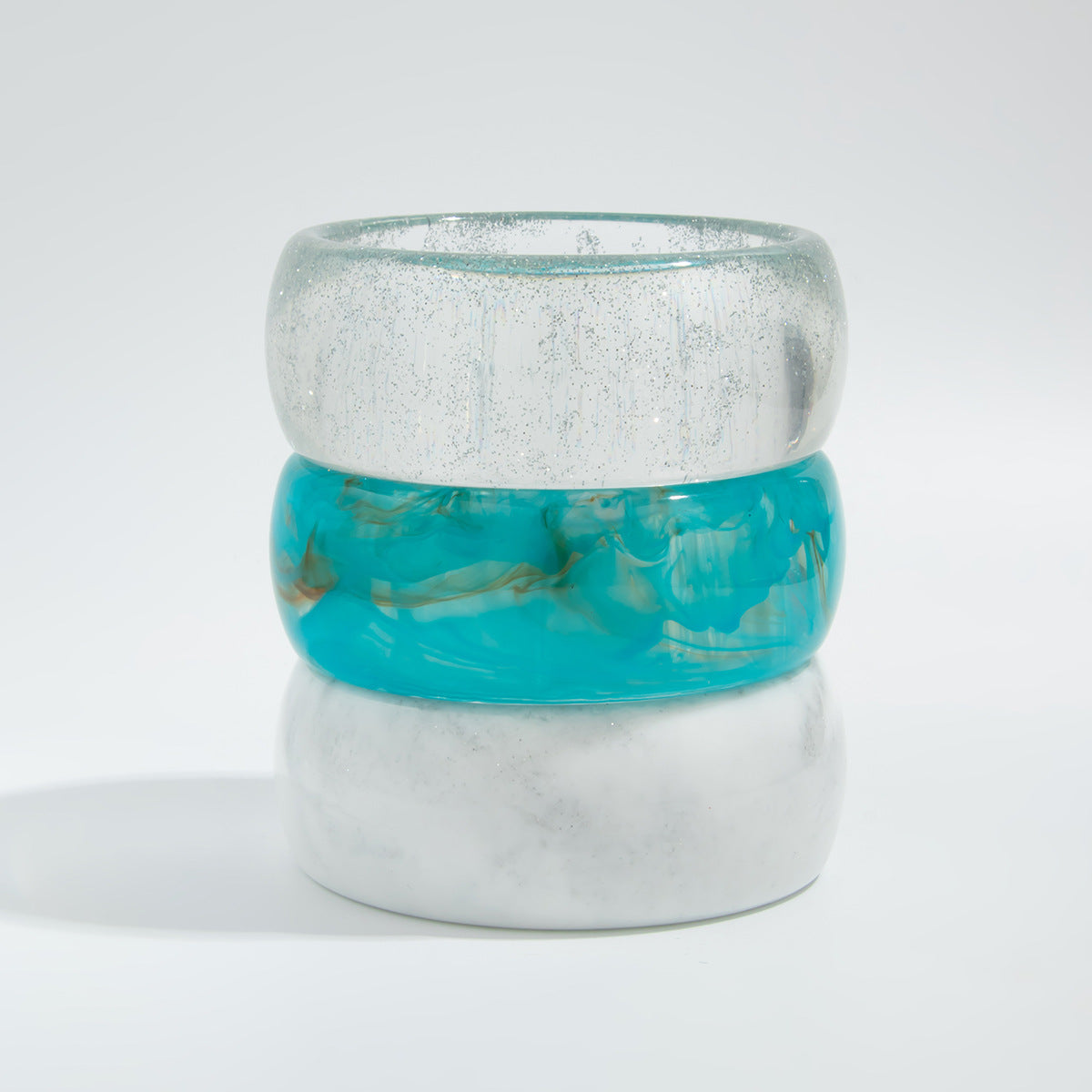 Bold Dyed Blue Acrylic Chunky Bracelet Stylish Round Sequin Bangle