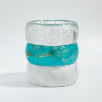 Bold Dyed Blue Acrylic Chunky Bracelet Stylish Round Sequin Bangle