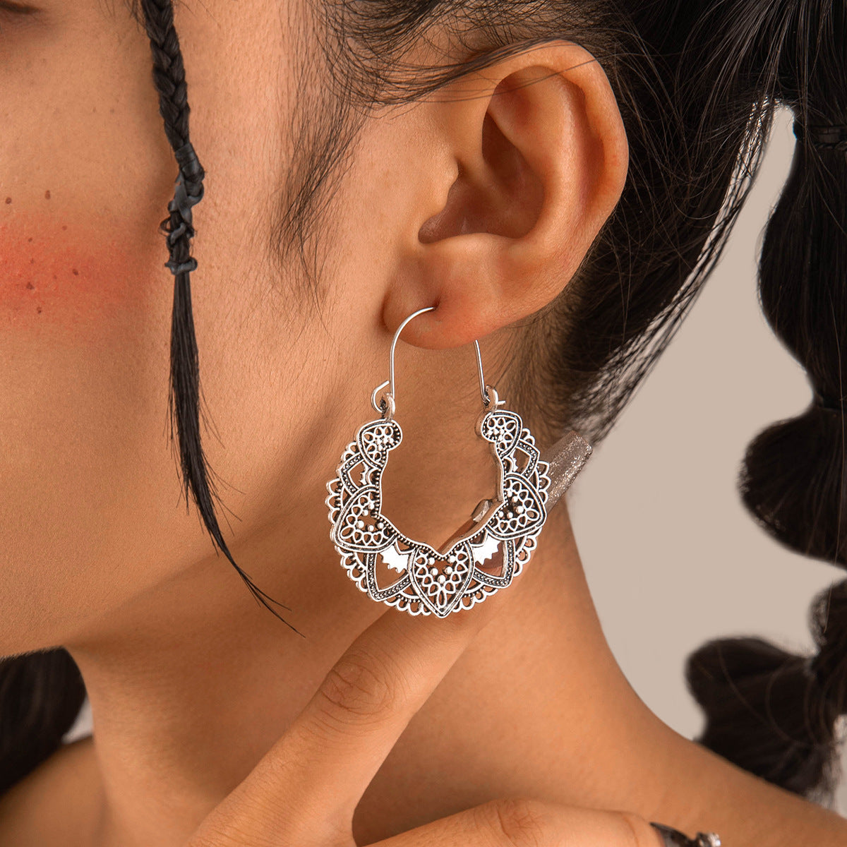 Vintage Geometric Metal Hoop Earrings With Floral Patterns