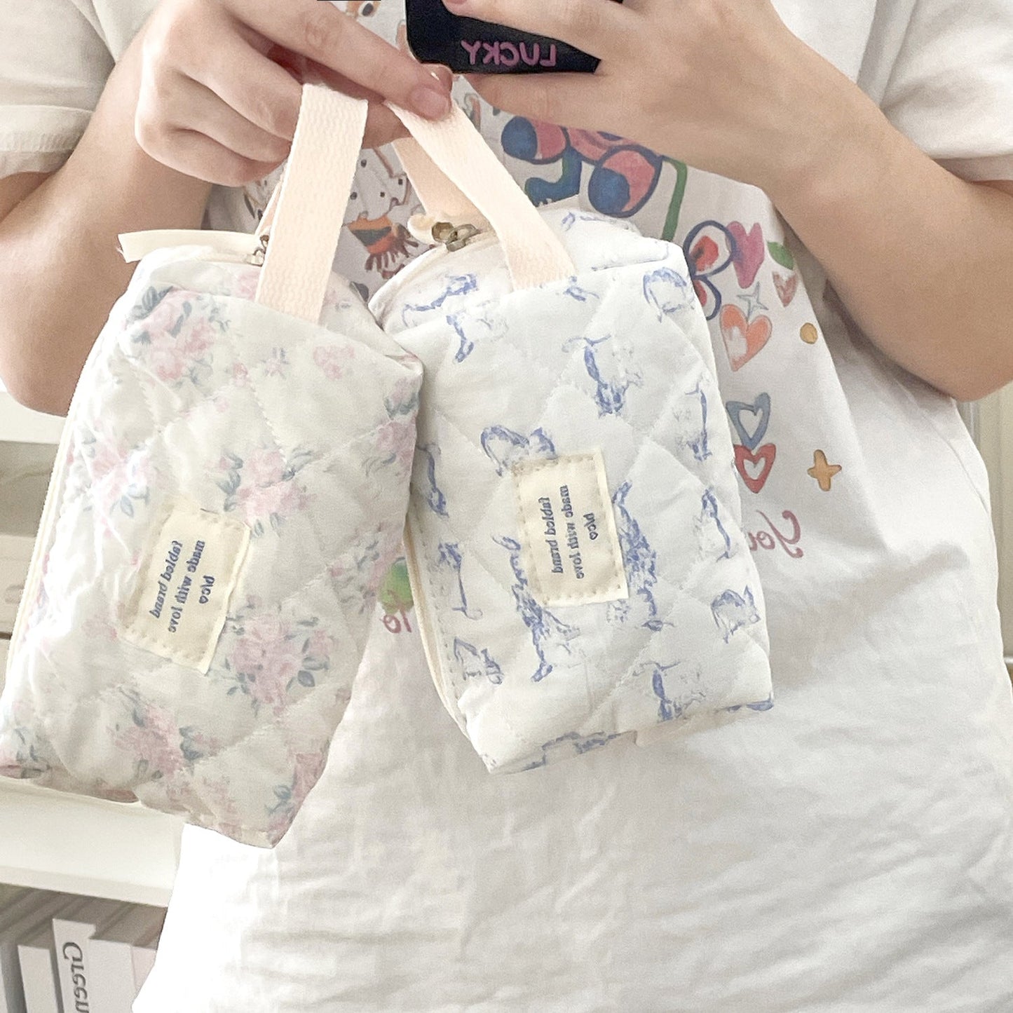 Cute Floral Print Wrist Makeup Bag with Cat Design