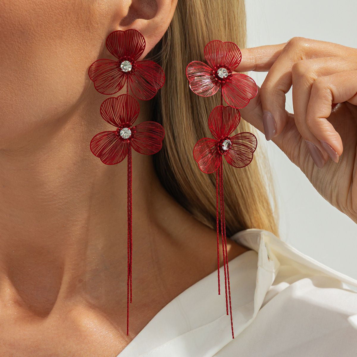 Retro Sweet Cool Metal Red Bow Earrings With Floral Design