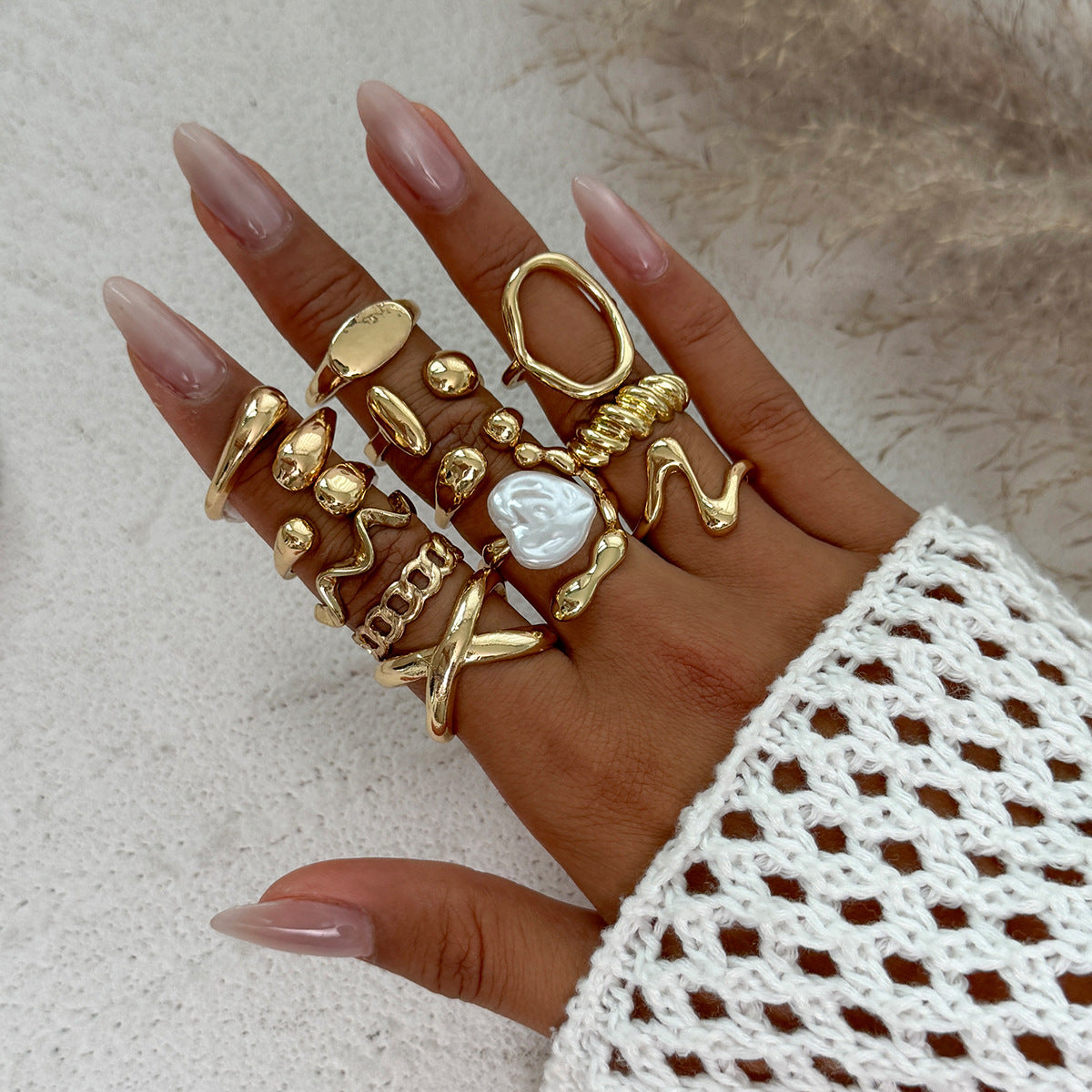 Irregular Metal Shine Rings For Women With Baroque Pearl Design