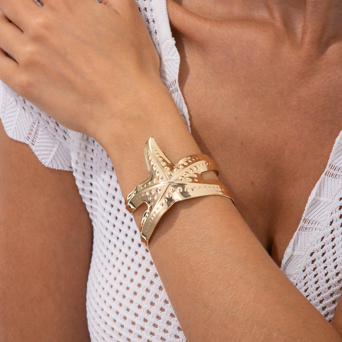 Metallic Retro Starfish Bangle Fashion Open Bracelet