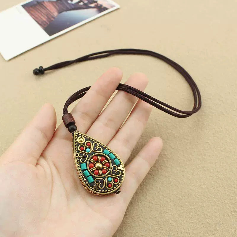 Popular Retro Ethnic Style Sweater Chain Women'S Nepalese Pendant Style Long Versatile Simple Literary Accessories