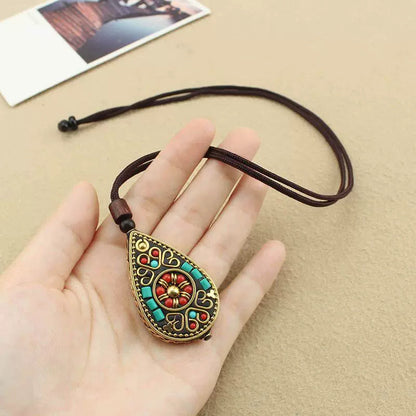 Popular Retro Ethnic Style Sweater Chain Women'S Nepalese Pendant Style Long Versatile Simple Literary Accessories