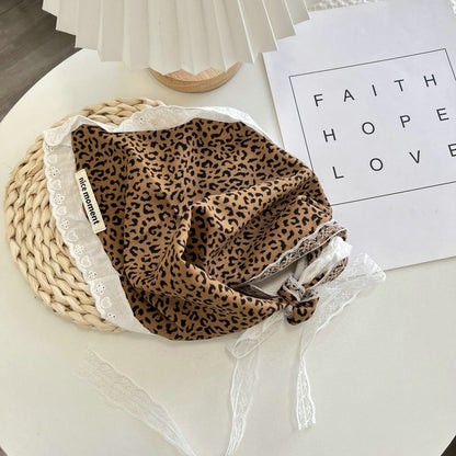 Haila - Farmhouse Romantic Floral Headscarf