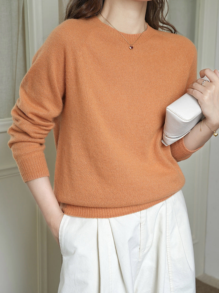 Classic Crew Neck Cashmere Sweater Elegant Casual Knitwear