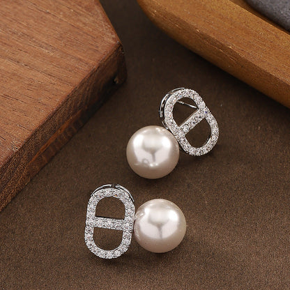 Stylish Zircon Letter Cd Pearl Earrings Simple Design With Silver Posts