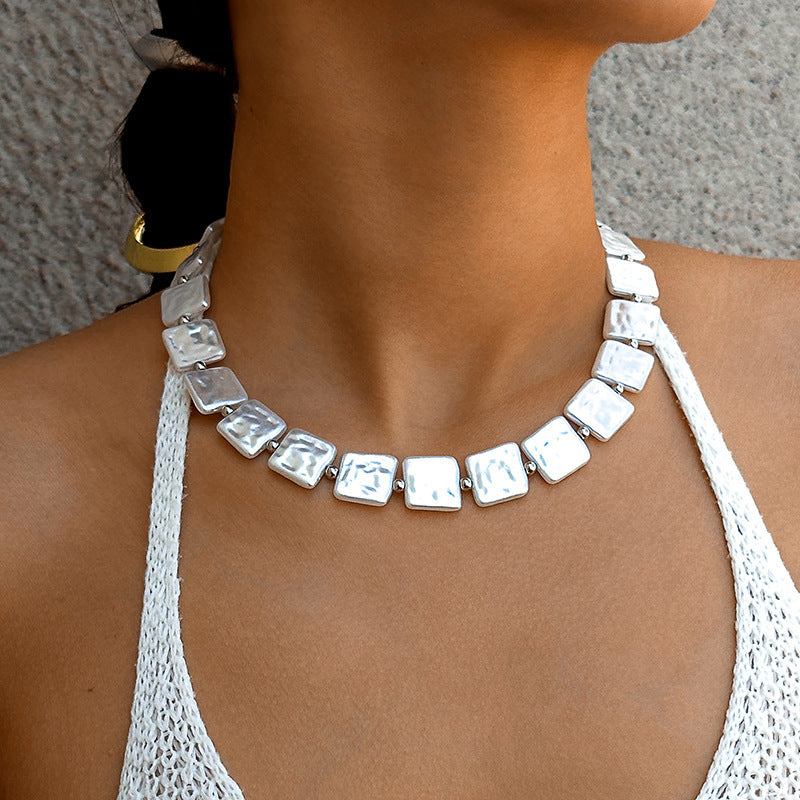 Fashionable Vintage Geometric Bead Necklace With Pearl Layered Design