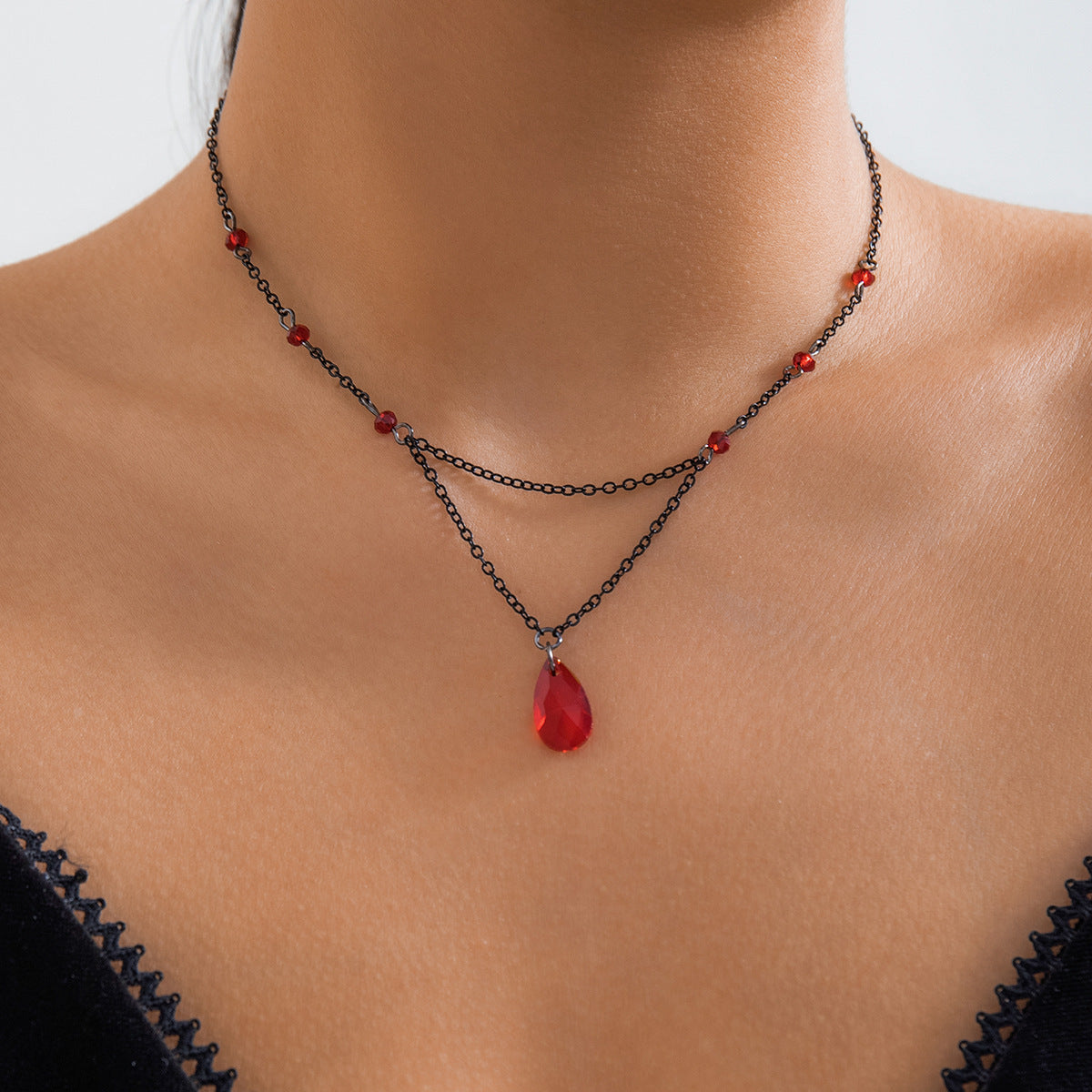 Gothic Vintage Blood Tear Drop Fringe Necklace For Women