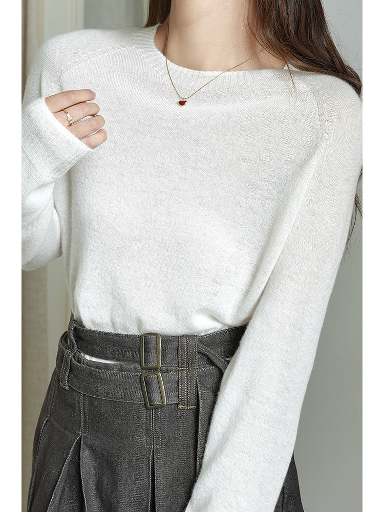 Classic Crew Neck Cashmere Sweater Elegant Casual Knitwear