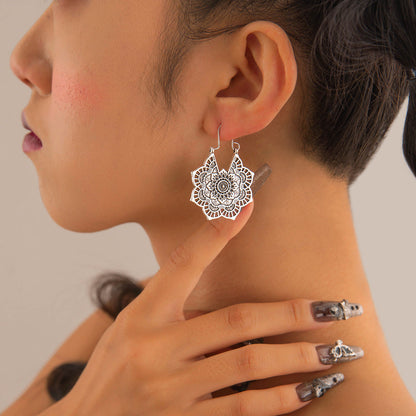 Vintage Geometric Metal Hoop Earrings With Floral Patterns