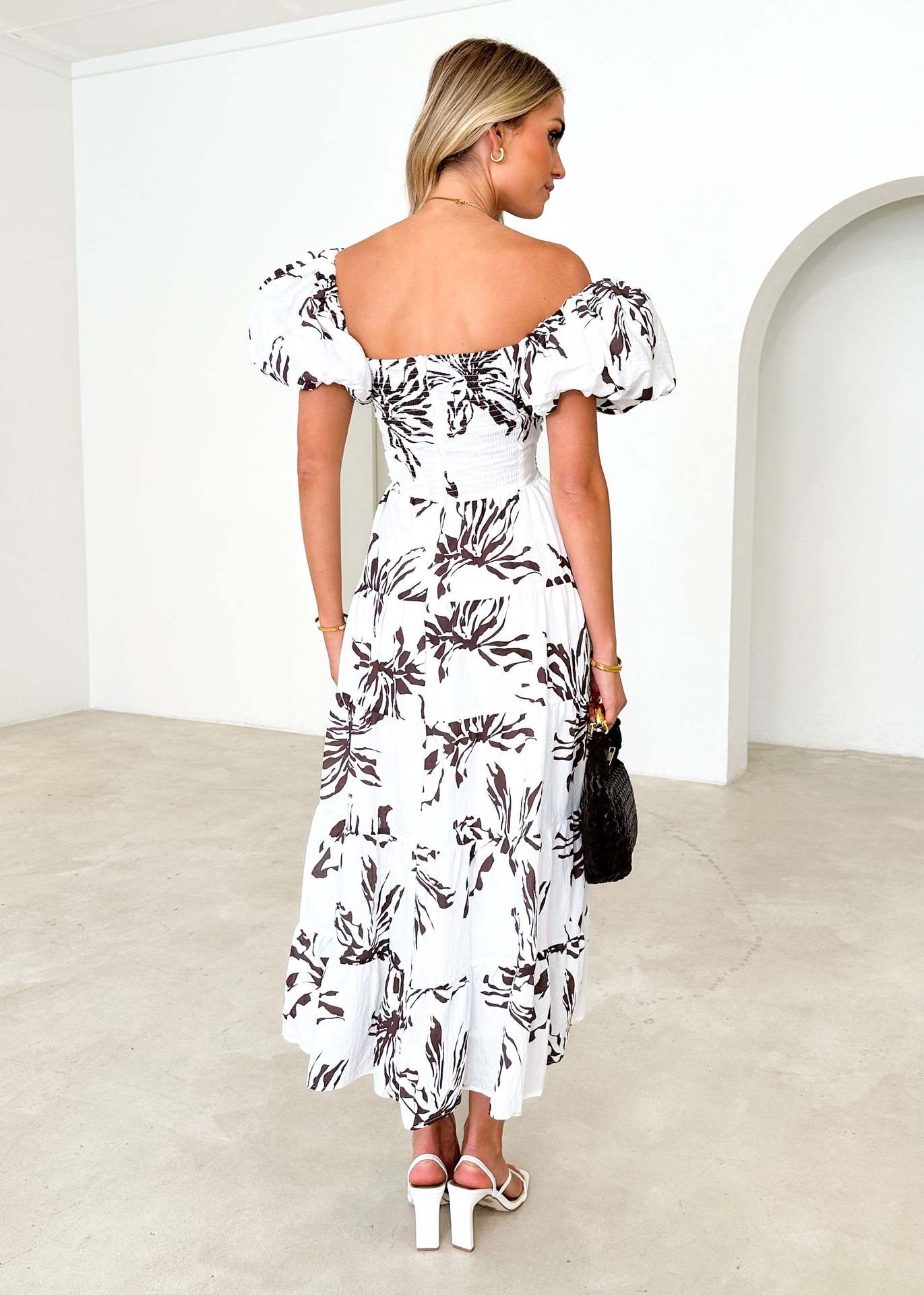 Floral Backless Puffy Sleeves Long Dress