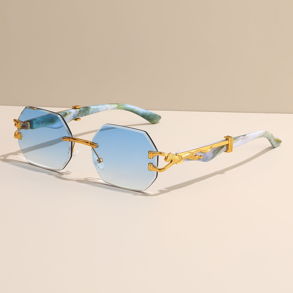 Trendy Square Frame Sunglasses With Leopard Print Edge