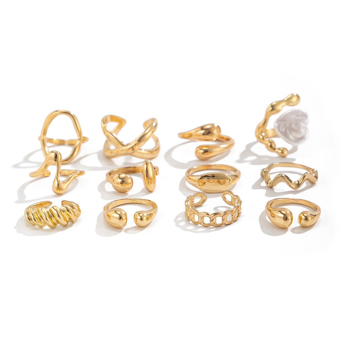 Irregular Metal Shine Rings For Women With Baroque Pearl Design
