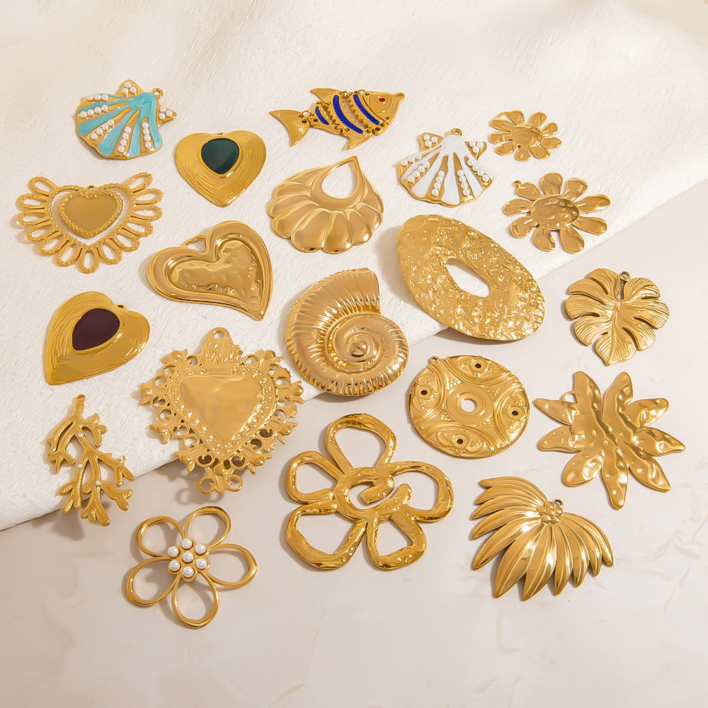 Handcrafted 18K Gold Heart Shell Pendant Necklace & Bracelet Set