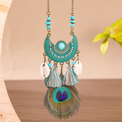 Fashionable Long Pendant Necklace with Geometric Design and Peacock Feather
