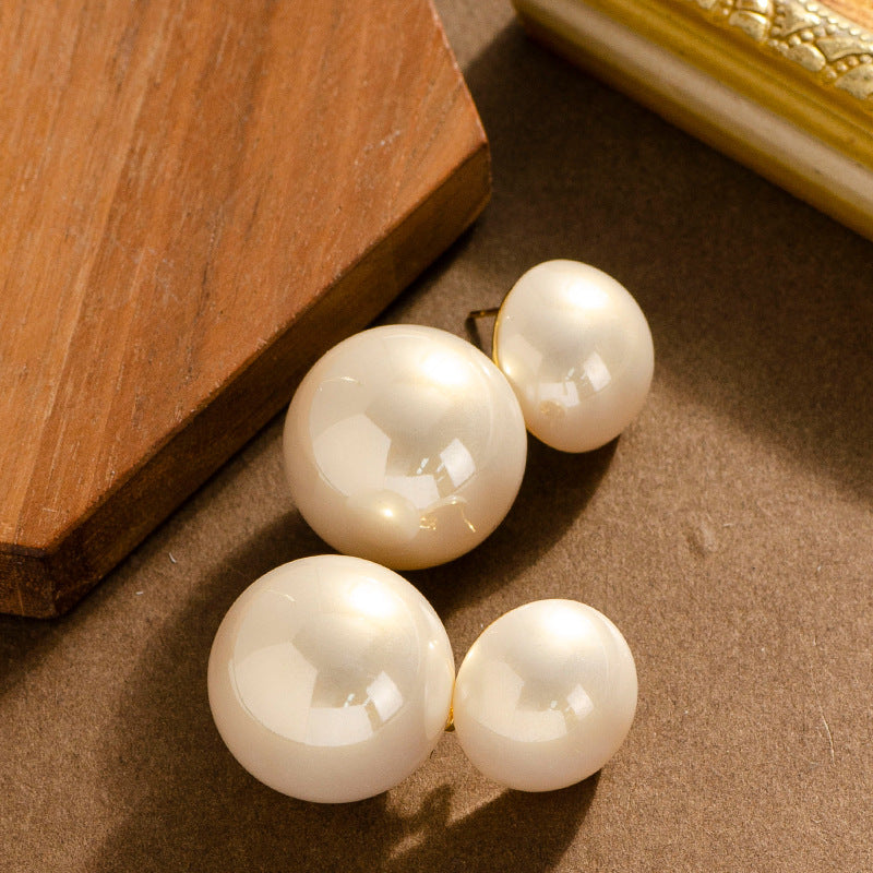 Fashionable Geometric Pearl Earrings With 925 Silver Posts